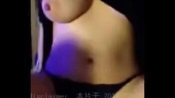 豊 胸 巨乳